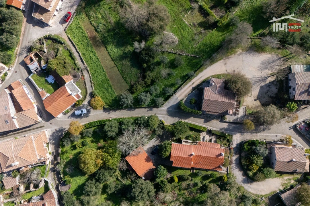 Terreno para Venda em São Mamede Foto 11