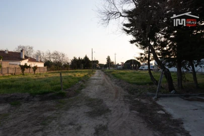 Terreno Misto para Venda em Vale de Santarem