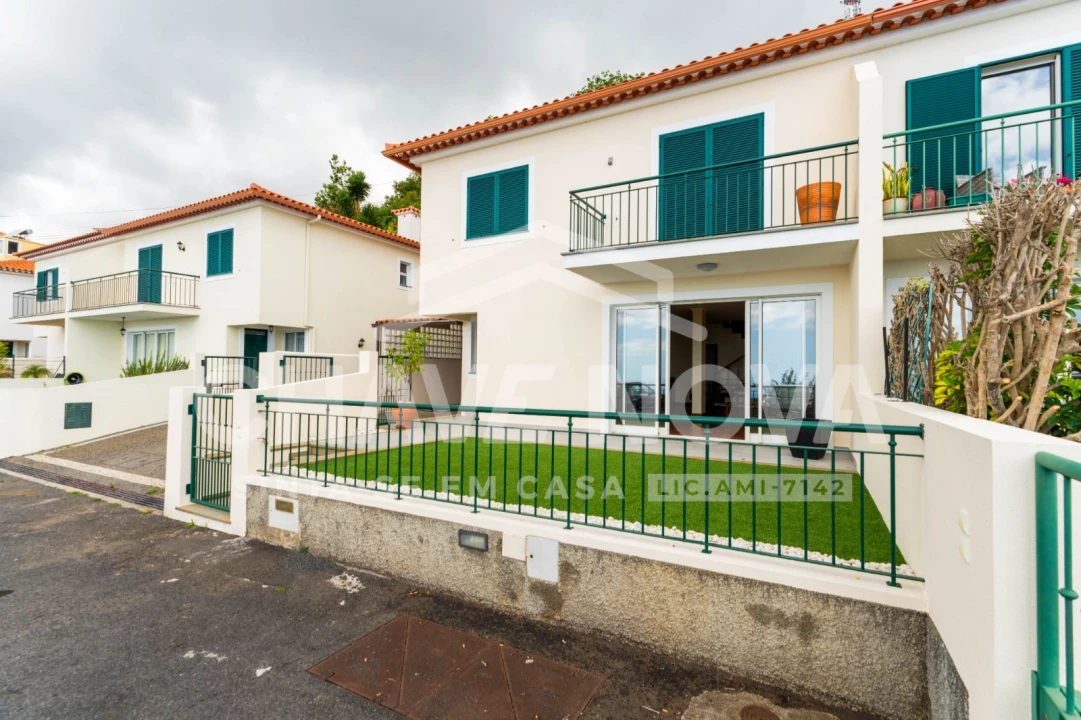 Moradia T3 para Venda em Funchal (Santa Maria Maior) Foto 3