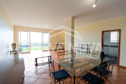 Moradia T3 para Venda em Funchal (Santa Maria Maior)