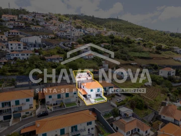 Moradia T3 para Venda em Funchal (Santa Maria Maior)