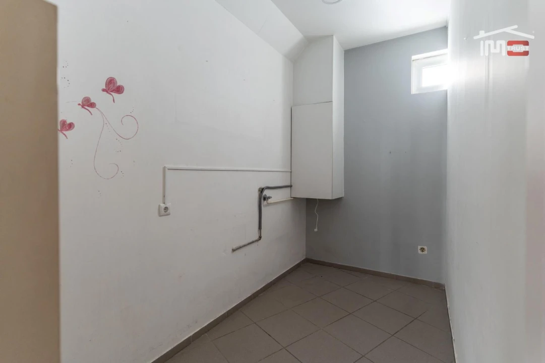 Loja para Venda em Marinha Grande Foto 9