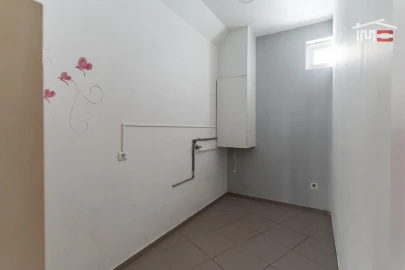 Loja para Venda em Marinha Grande