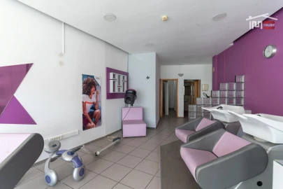 Loja para Venda em Marinha Grande