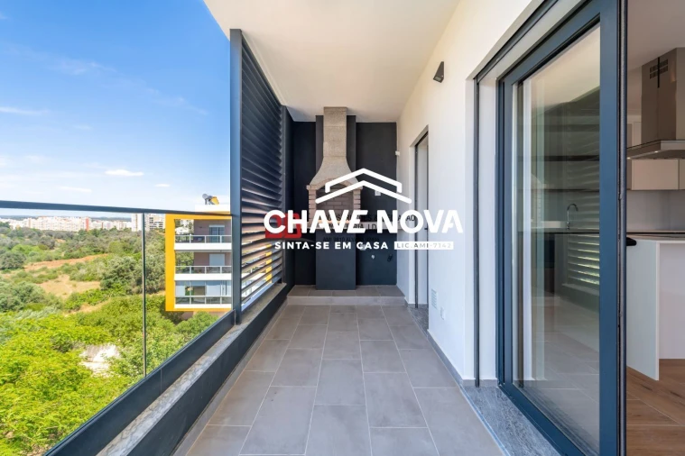 Apartamento T2 para Venda em Portimão Foto 12