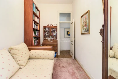 Apartamento T4 para Venda em Campo de Ourique