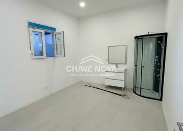 Loja para Venda em Alto do Seixalinho, Santo André e Verderena