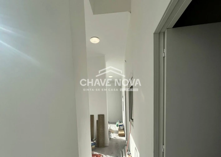 Loja para Venda em Alto do Seixalinho, Santo André e Verderena Foto 3