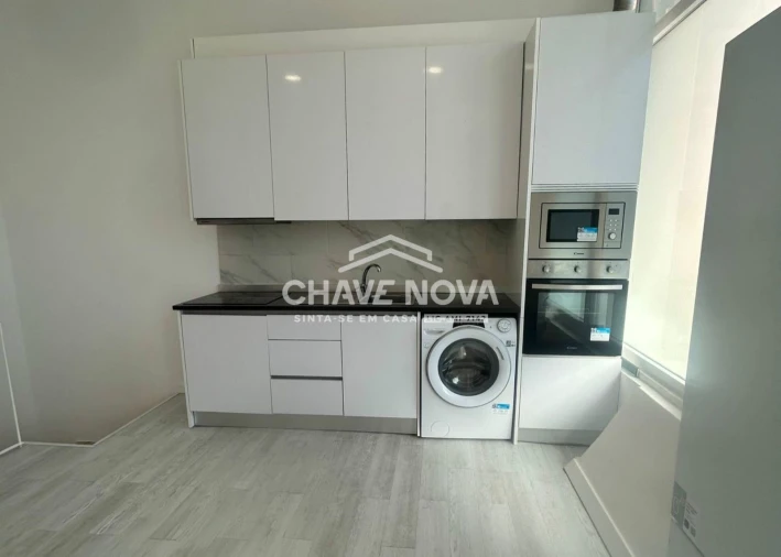 Loja para Venda em Laranjeiro e Feijó Foto 2