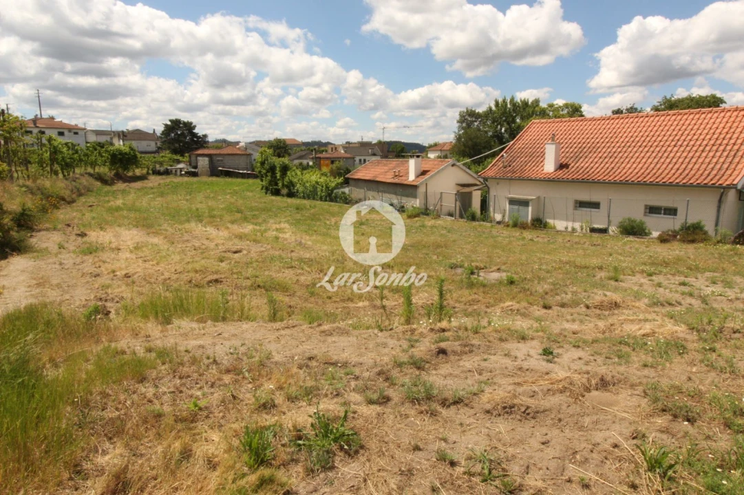 Terreno para Venda em Fornelos Foto 4