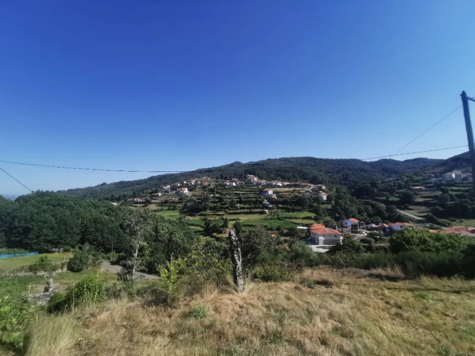 Moradia T0 para Venda em Bustelo, Carneiro e Carvalho de Rei Foto 6