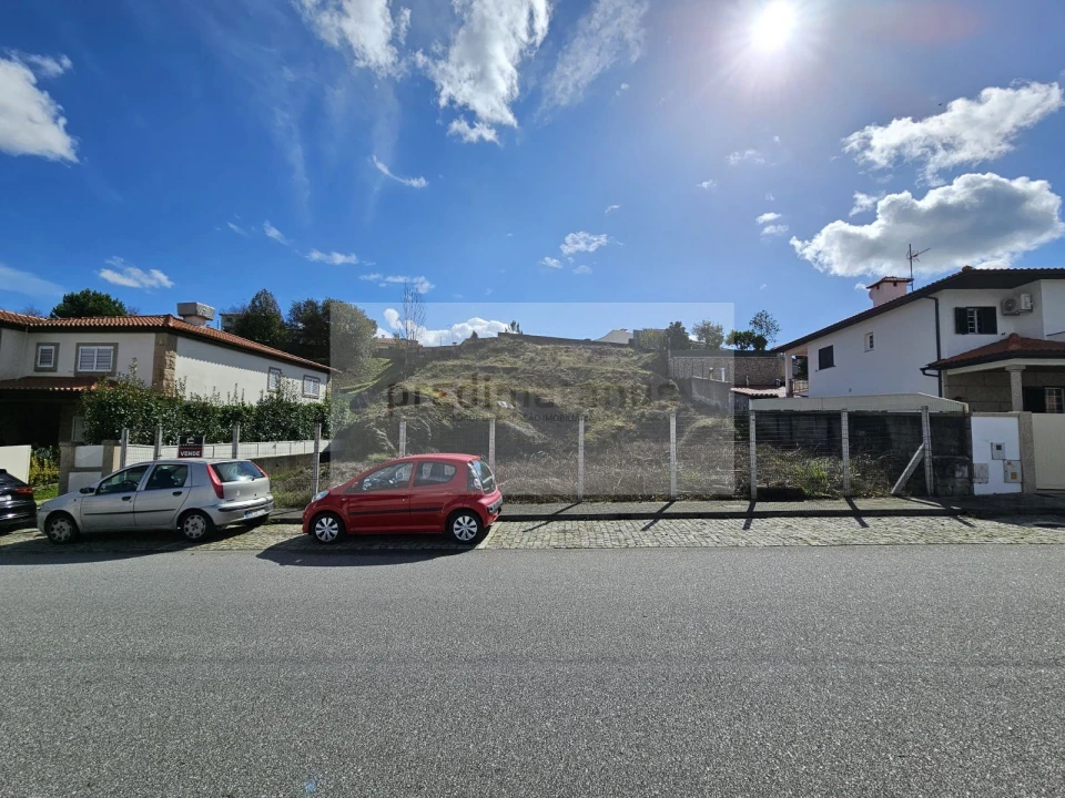 Terreno para Venda em Amarante (São Gonçalo), Madalena, Cepelos e Gatão Foto 2