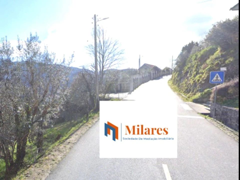 Terreno para Venda em Ansiães Foto 2