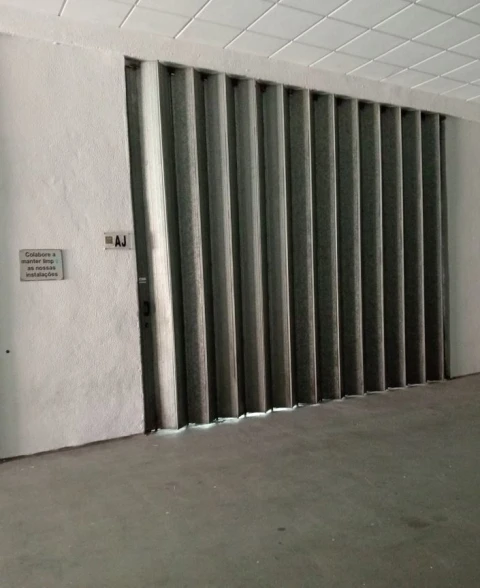 Armazém para Arrendamento em Paranhos