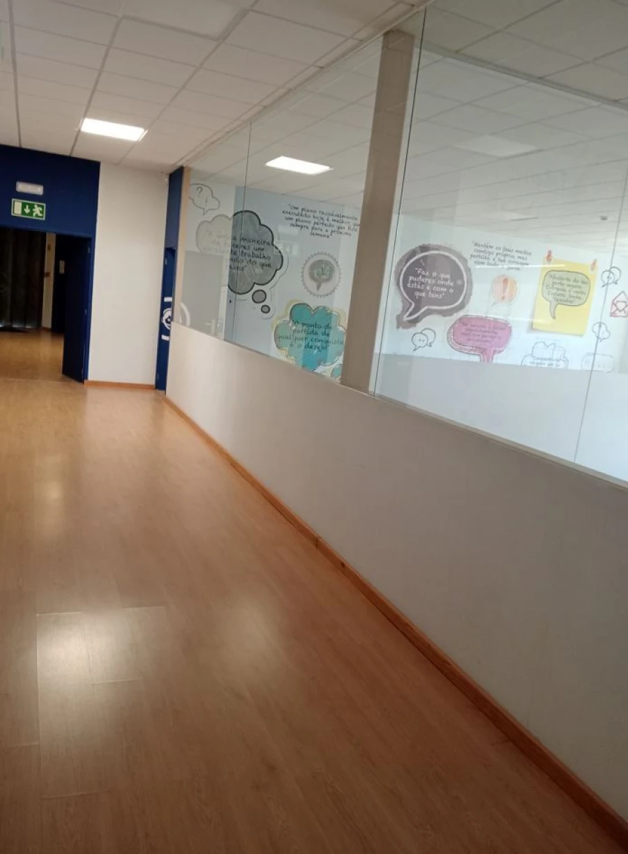 Armazém para Arrendamento em Paranhos Foto 5