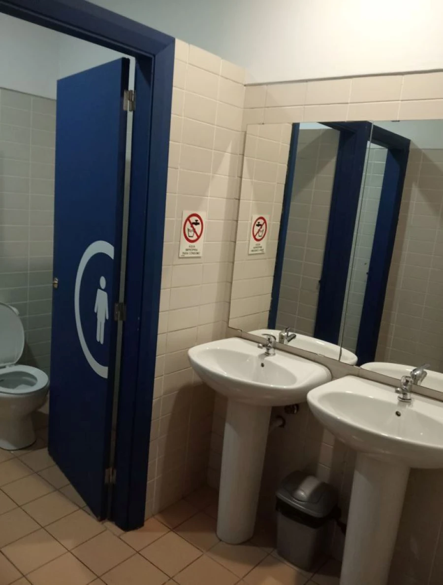 Armazém para Arrendamento em Paranhos Foto 8