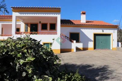 Quinta T3 para Venda em São Salvador da Aramenha