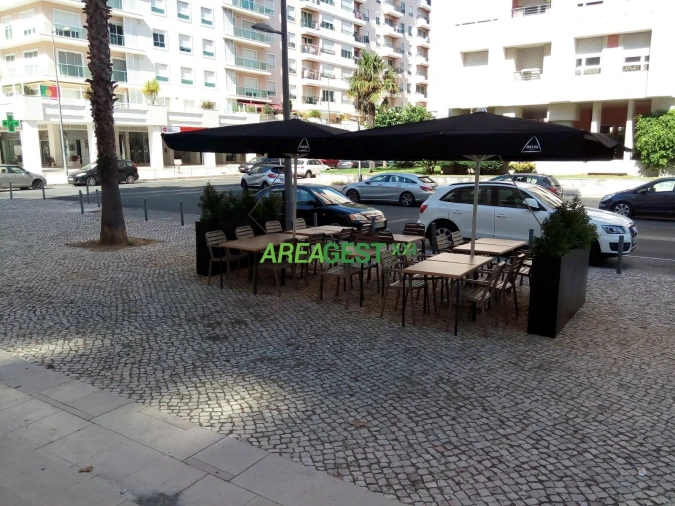 Loja para Trespasse em Lumiar Foto 14