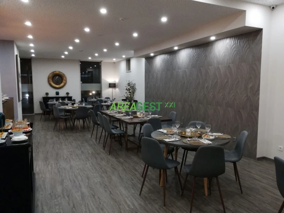 Loja para Trespasse em Lumiar Foto 11