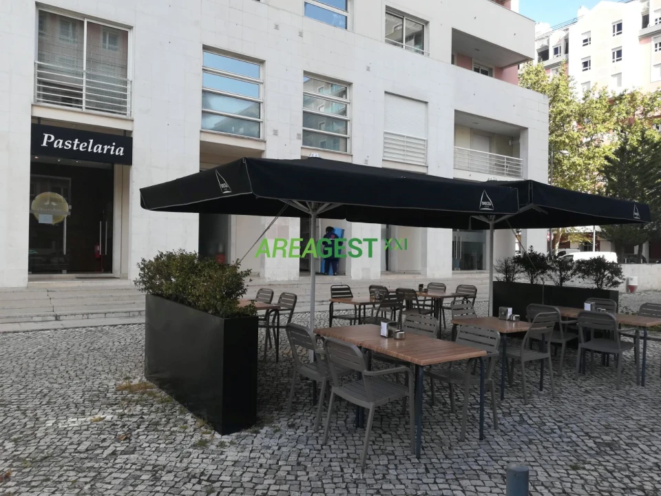 Loja para Trespasse em Lumiar Foto 22