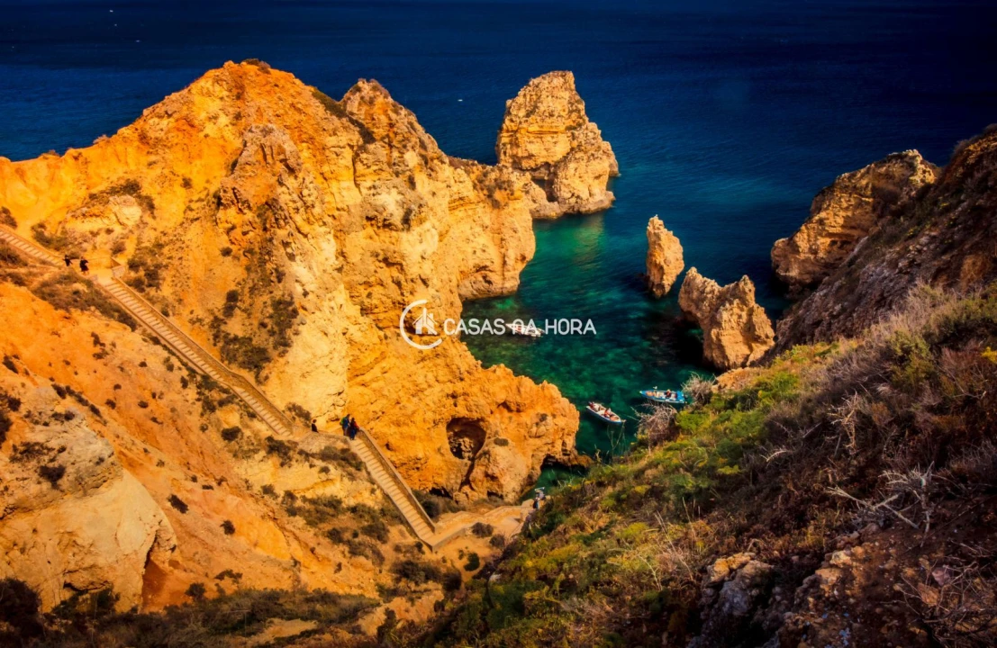 Terreno P/ Prédio para Venda em Estômbar e Parchal Foto 8