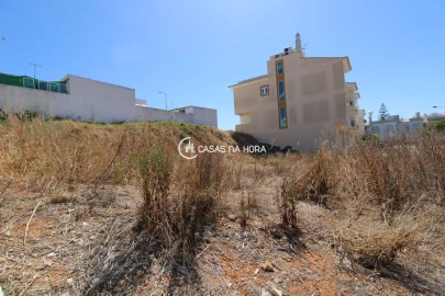 Terreno P/ Prédio para Venda em Estômbar e Parchal