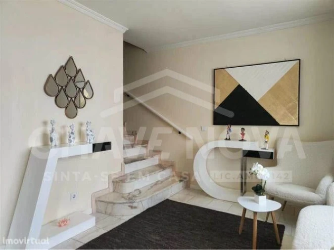 Moradia T4 para Venda em Glória e Vera Cruz Foto 6