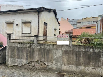 Moradia T1 para Venda em Rio Tinto