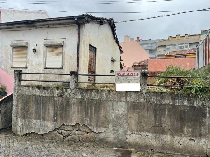 Moradia T1 para Venda em Rio Tinto