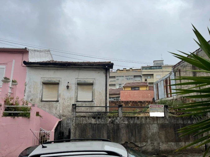 Moradia T1 para Venda em Rio Tinto Foto 3