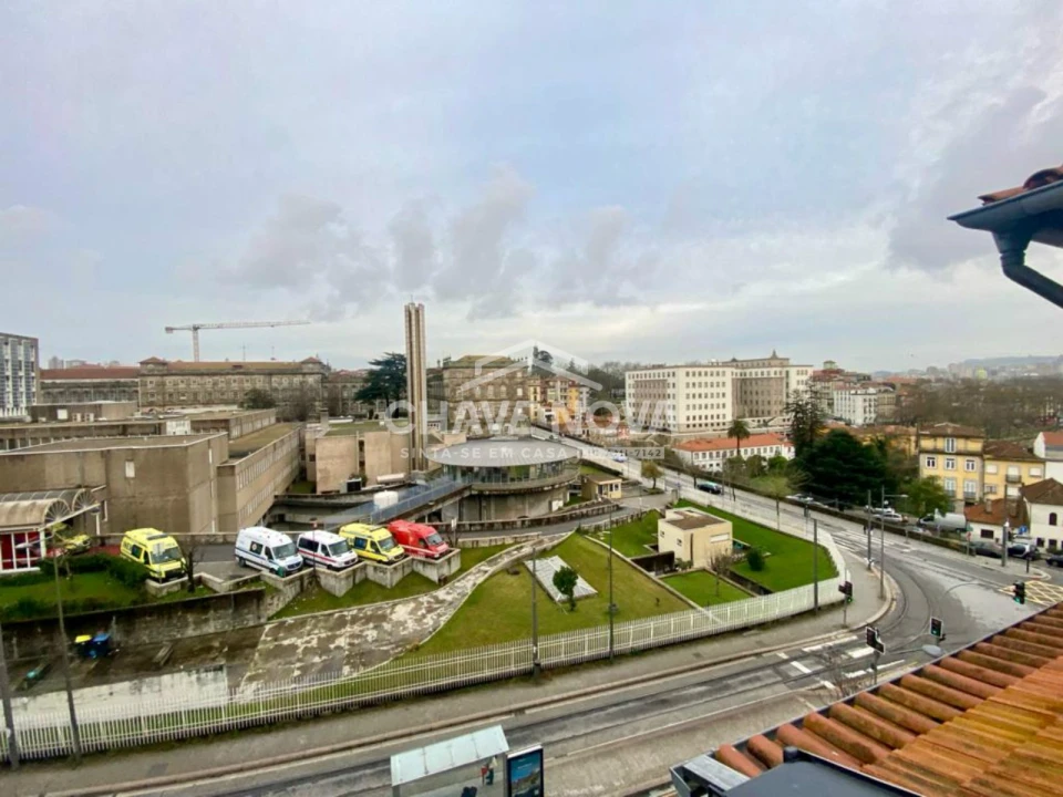 Apartamento T1 para Arrendamento em Cedofeita, Santo Ildefonso, Sé, Miragaia, São Nicolau e Vitória Foto 4