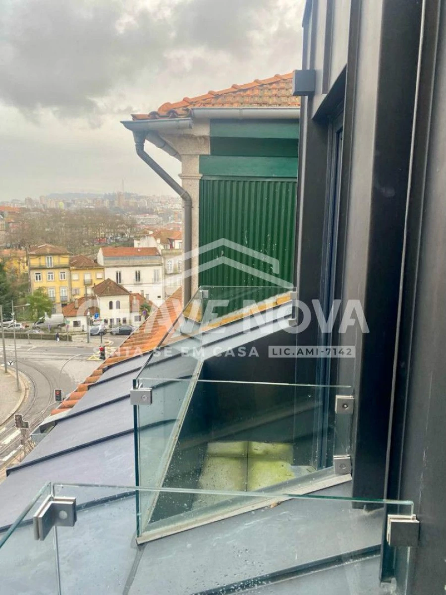 Apartamento T1 para Arrendamento em Cedofeita, Santo Ildefonso, Sé, Miragaia, São Nicolau e Vitória Foto 22