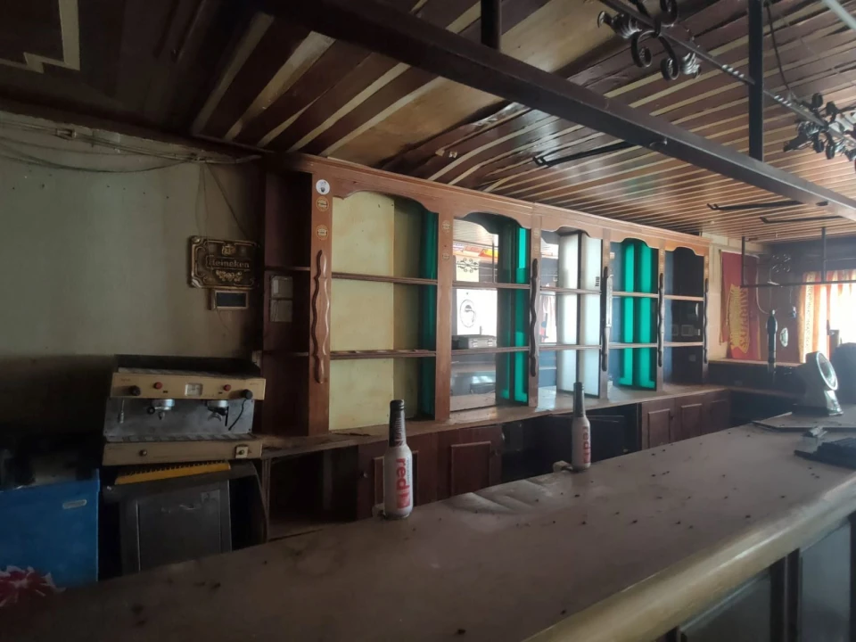 Armazém para Venda em Albufeira e Olhos de Água Foto 2