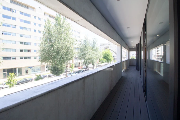 Apartamento T4 para Venda em Cedofeita, Santo Ildefonso, Sé, Miragaia, São Nicolau e Vitória Foto 21