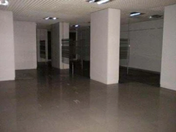 Loja para Venda em Cidade da Maia