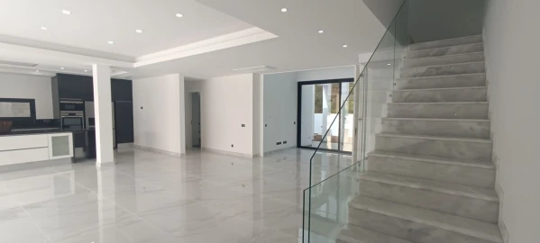 Moradia T3 para Venda em Quarteira