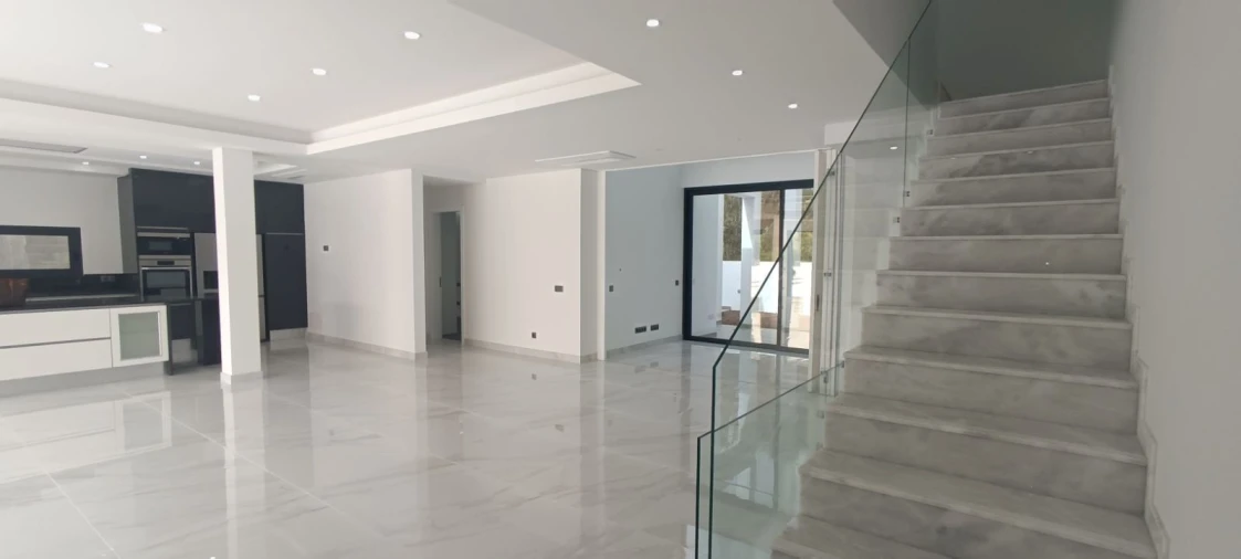 Moradia T3 para Venda em Quarteira Foto 15