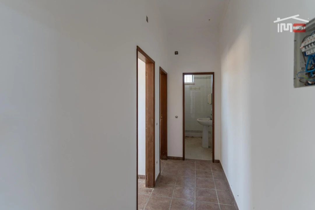 Armazém para Arrendamento em Moitas Venda Foto 25