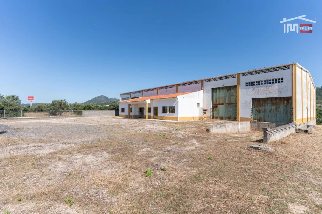 Armazém para Arrendamento em Moitas Venda Foto 29