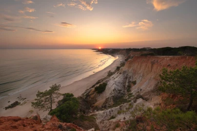 Moradia T4 para Venda em Albufeira e Olhos de Água