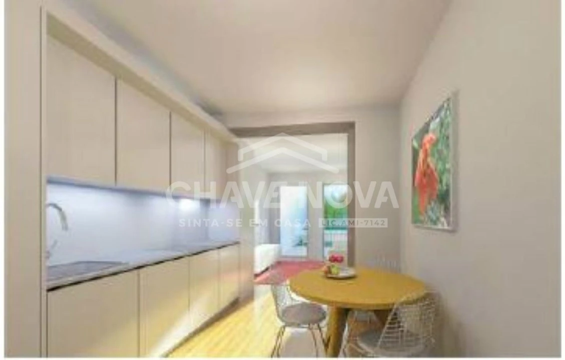 Apartamento T1 para Venda em Cedofeita, Santo Ildefonso, Sé, Miragaia, São Nicolau e Vitória Foto 2