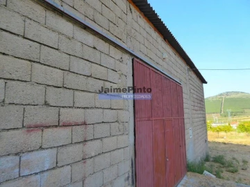 Armazém para Venda em Felgar e Souto da Velha