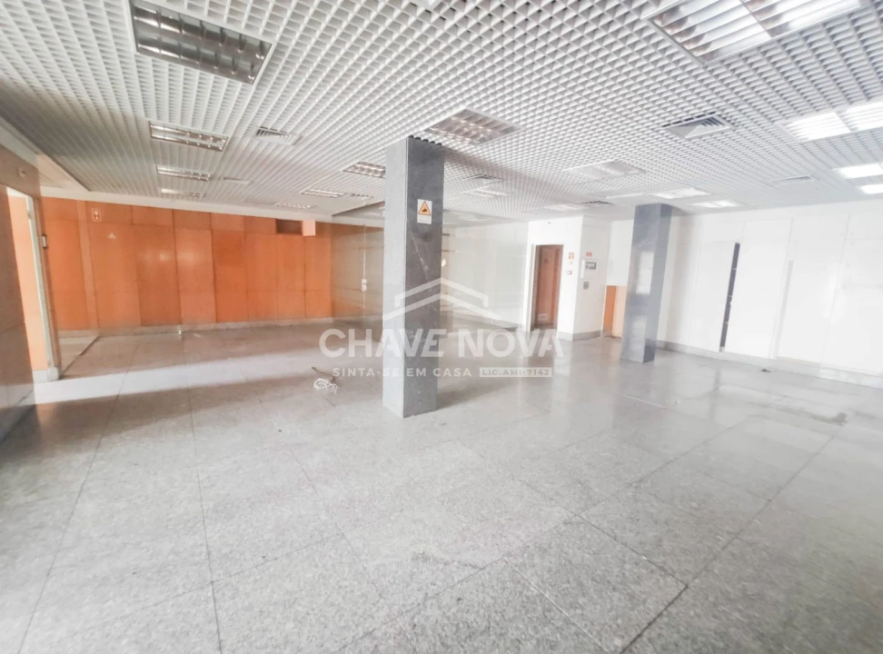 Loja para Arrendamento em Gafanha da Nazaré Foto 1