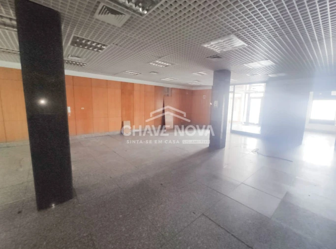 Loja para Arrendamento em Gafanha da Nazaré Foto 3