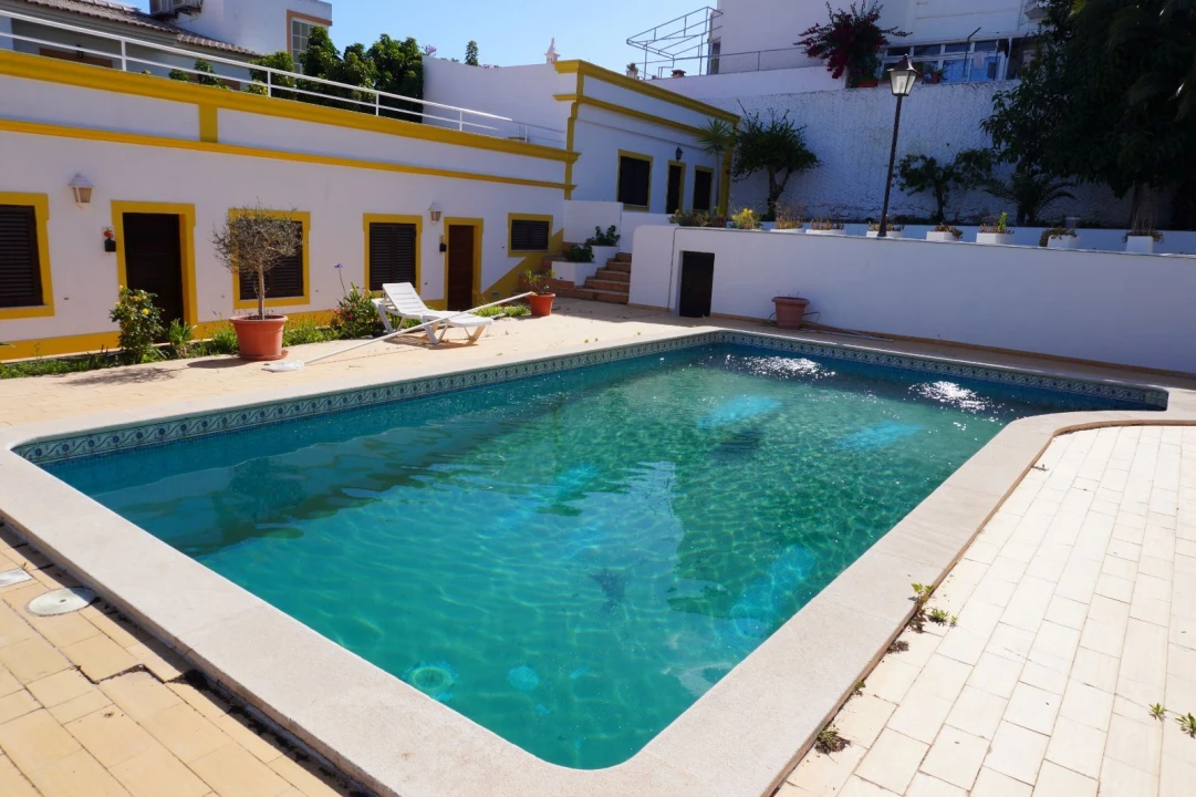 Apartamento T11 para Venda em Albufeira e Olhos de Água Foto 10