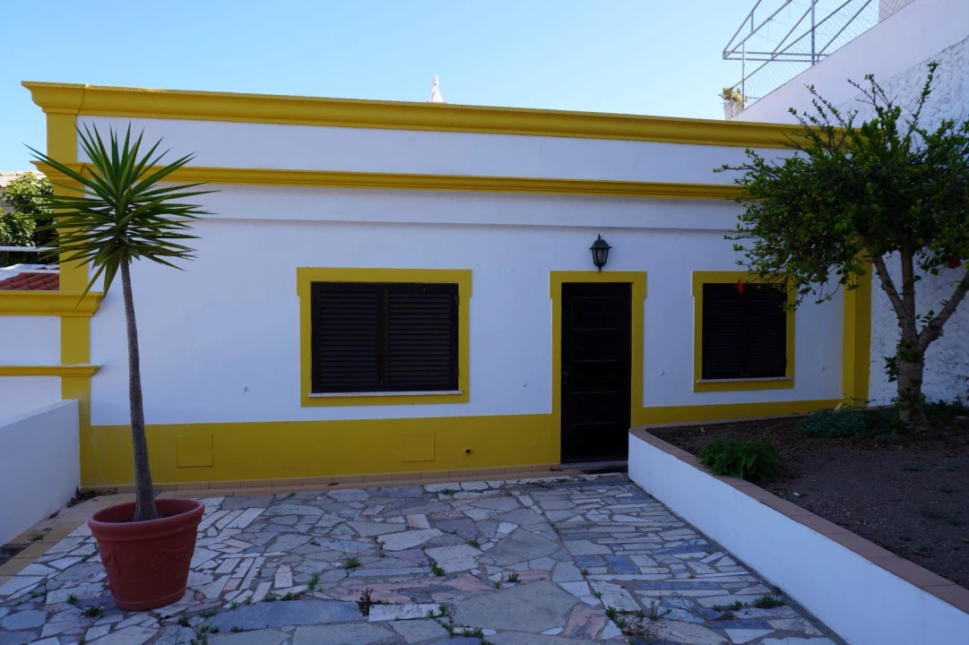 Apartamento T11 para Venda em Albufeira e Olhos de Água Foto 19