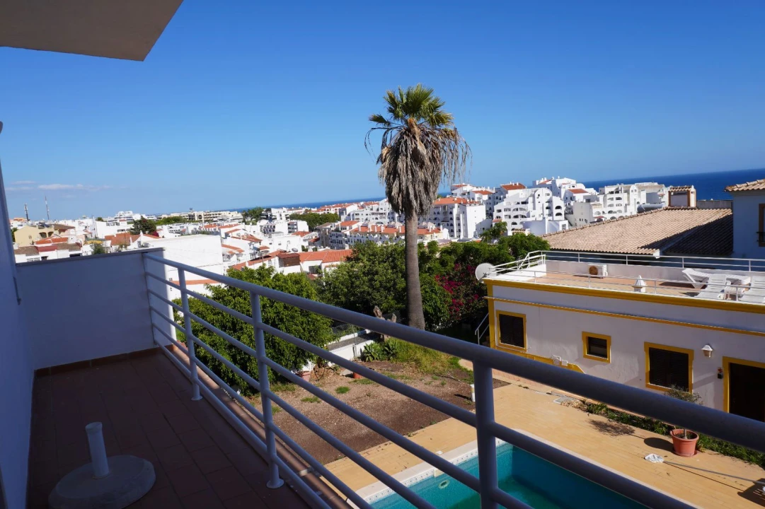 Apartamento T11 para Venda em Albufeira e Olhos de Água Foto 22