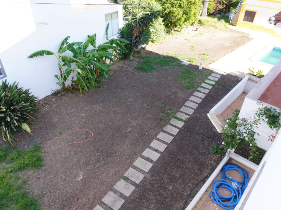 Apartamento T11 para Venda em Albufeira e Olhos de Água Foto 25