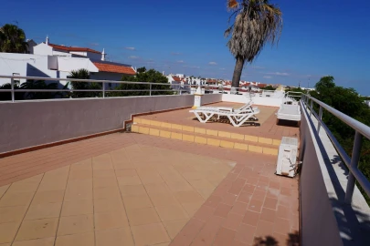 Apartamento T11 para Venda em Albufeira e Olhos de Água