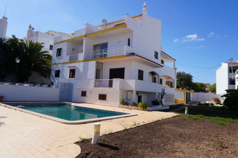 Apartamento T11 para Venda em Albufeira e Olhos de Água Foto 5